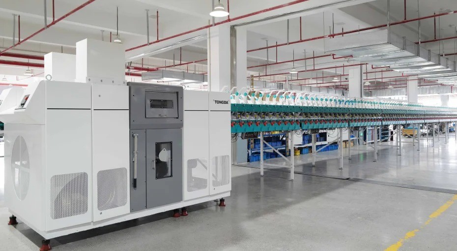 Open end spinning machine OE40D