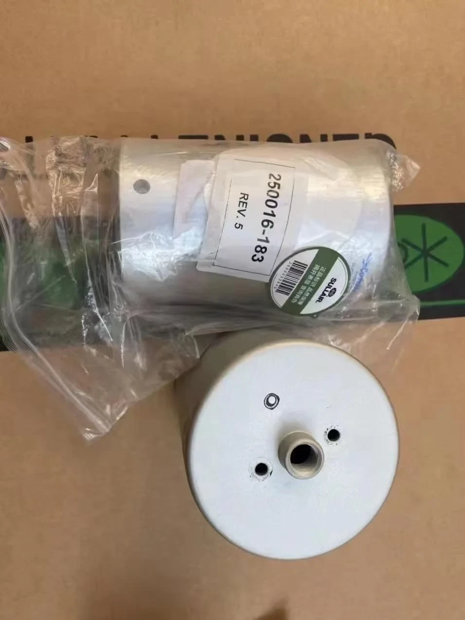 250016-183 Sullair Screw Air Compressor Spiral Valve Cylinder China Supplier